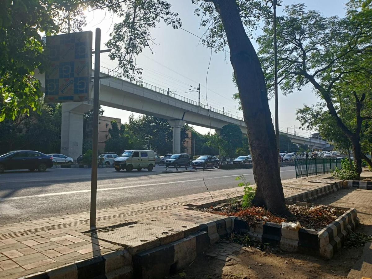 Cosy Grand, Chanakyapuri By The Cosy Hotels New Delhi Exterior foto