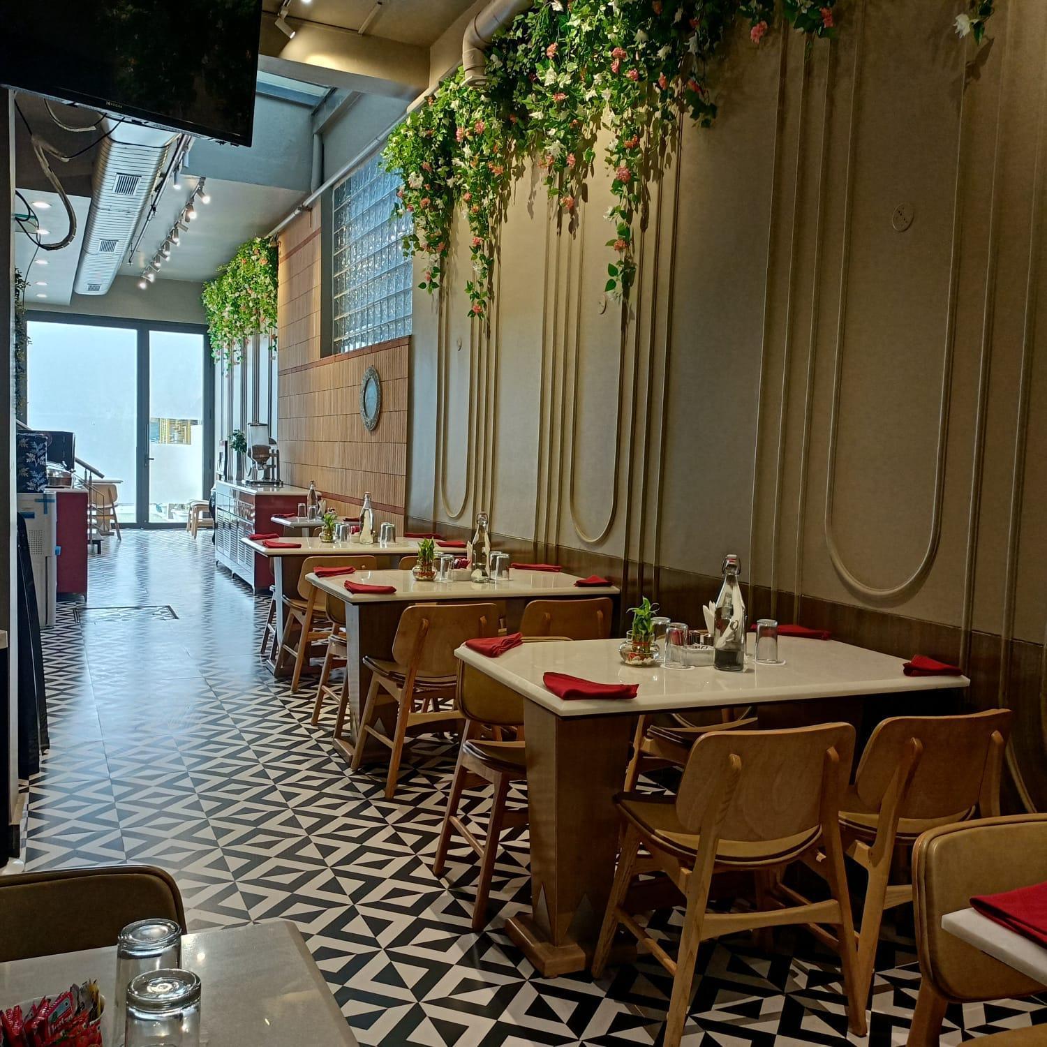Cosy Grand, Chanakyapuri By The Cosy Hotels New Delhi Exterior foto